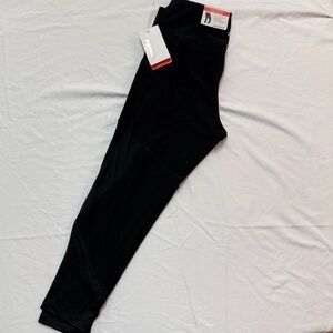 Marika Classic Black Leggings with Pockets Medium‎